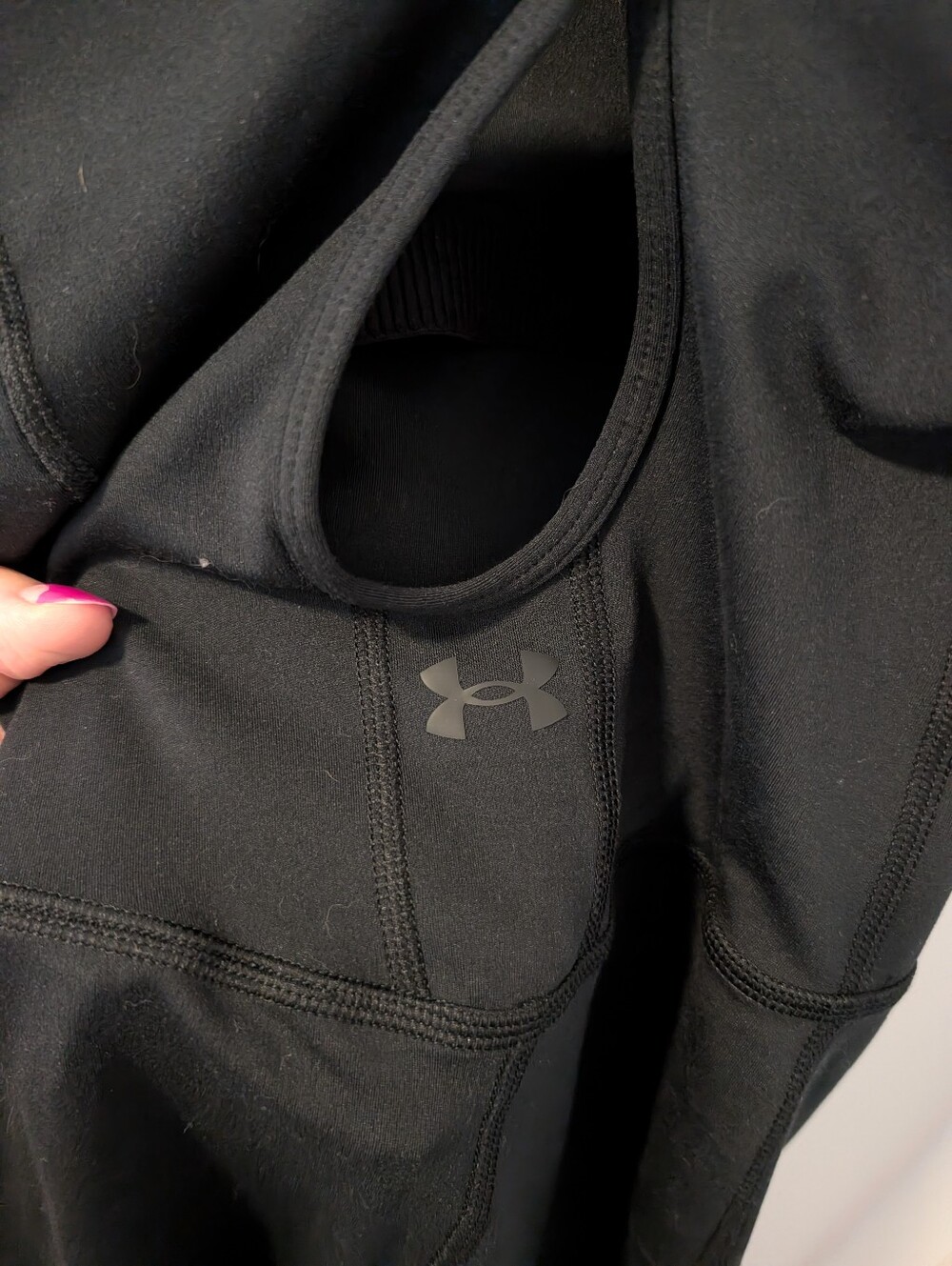 Under Armour/Black Romper Sz M - Picture 6 of 8